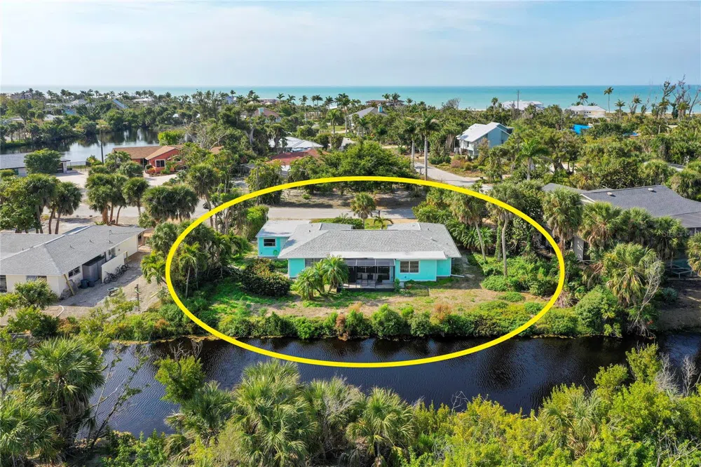 1057 BLUE HERON DRIVE Sanibel, FL 33957