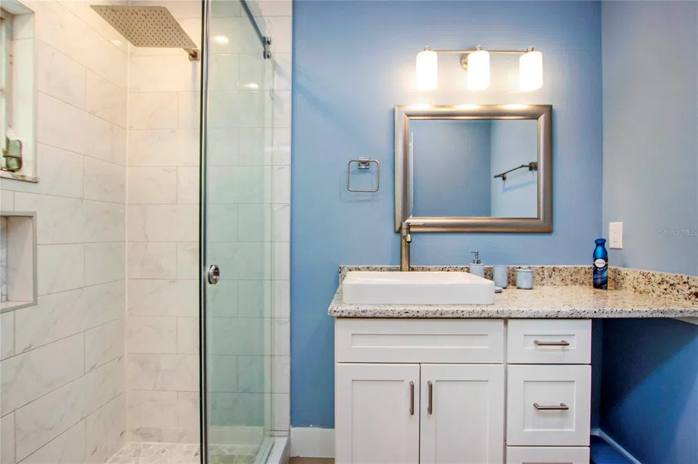 1057 BLUE HERON DRIVE Sanibel, FL 33957