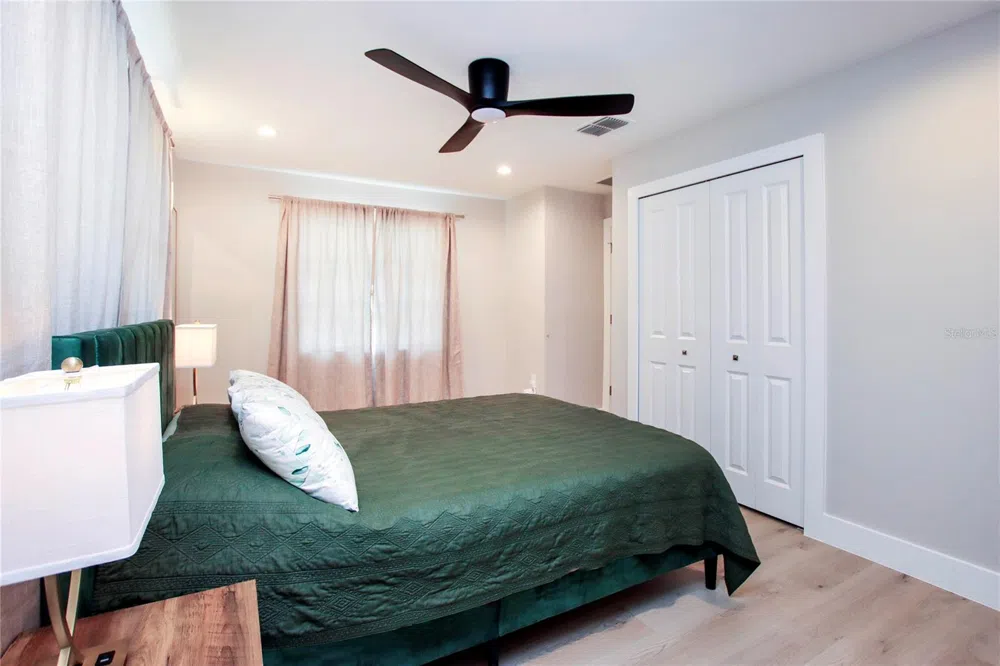 1057 BLUE HERON DRIVE Sanibel, FL 33957