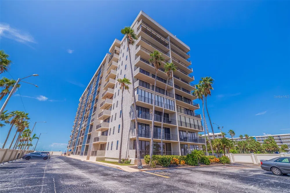5396 GULF BOULEVARD #209 St Pete Beach, FL 33706