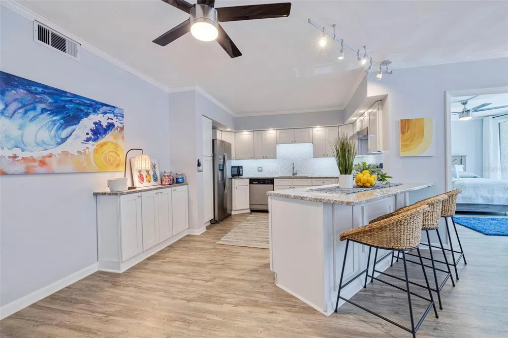 5396 GULF BOULEVARD #209 St Pete Beach, FL 33706