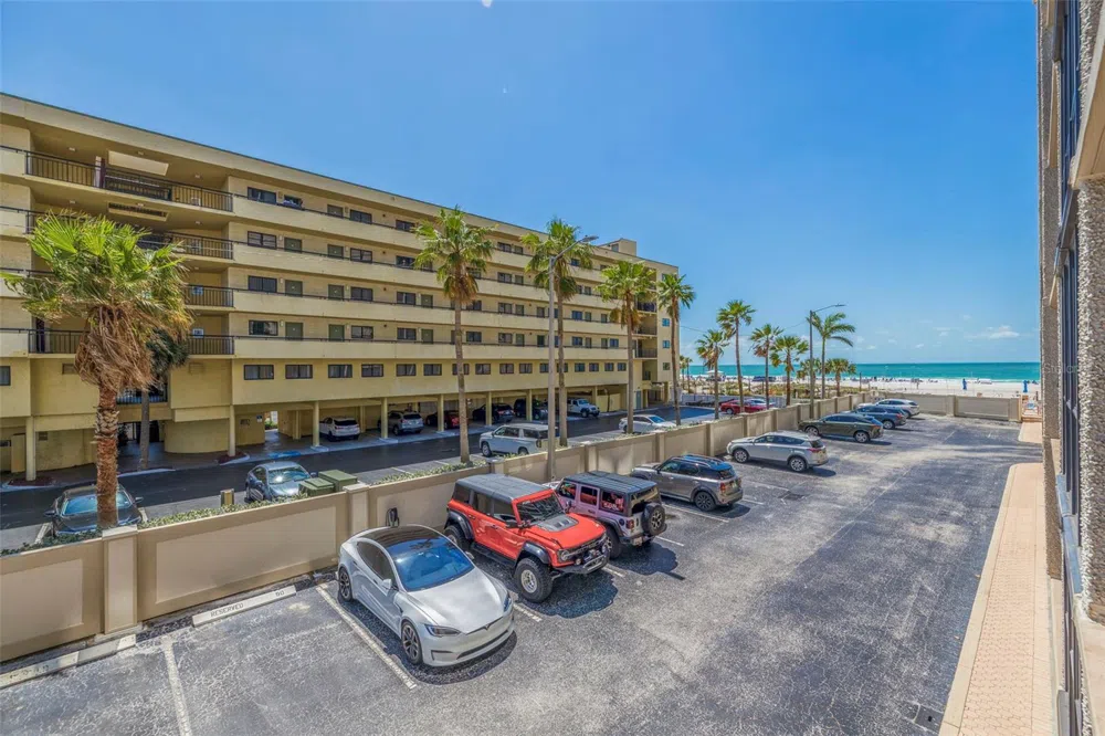 5396 GULF BOULEVARD #209 St Pete Beach, FL 33706