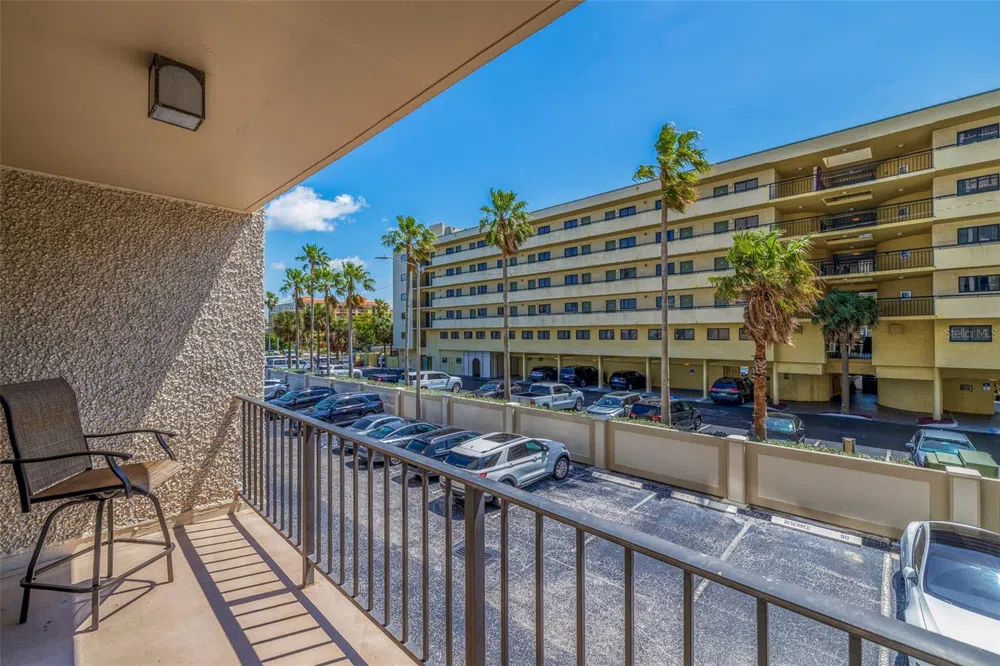 5396 GULF BOULEVARD #209 St Pete Beach, FL 33706