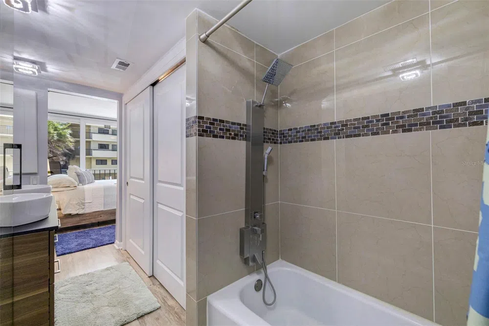 5396 GULF BOULEVARD #209 St Pete Beach, FL 33706