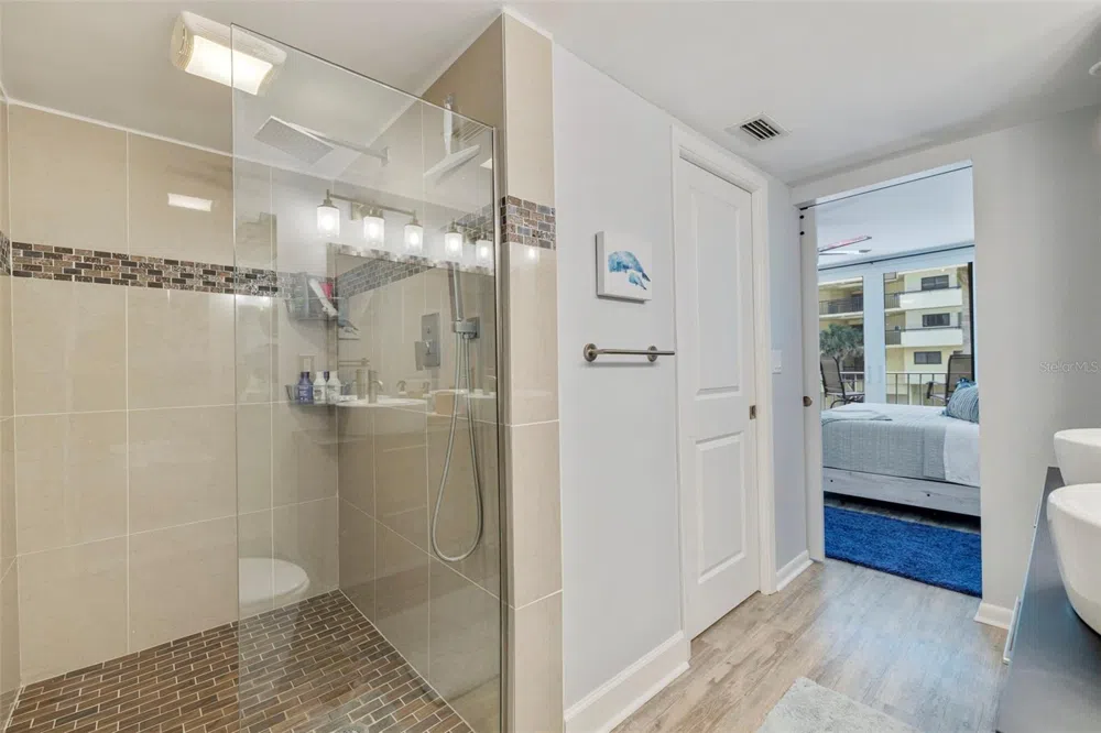 5396 GULF BOULEVARD #209 St Pete Beach, FL 33706