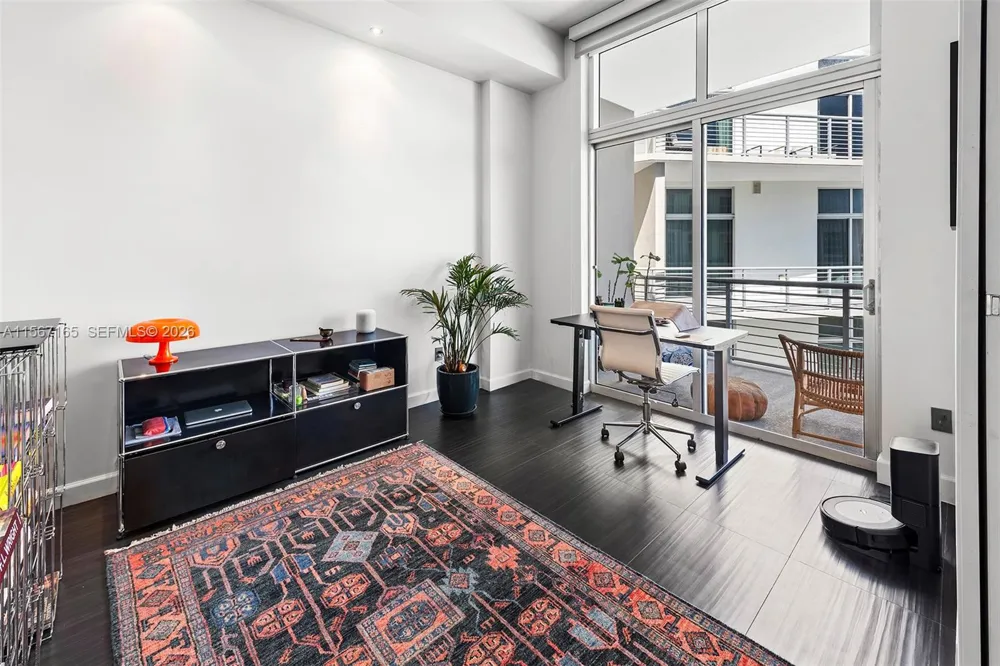 2001 Meridian Ave #517 Miami Beach, FL 33139