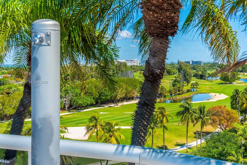 2001 Meridian Ave #517 Miami Beach, FL 33139