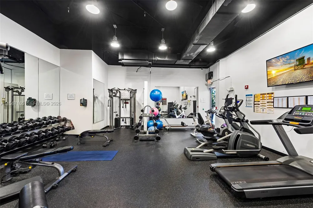 2001 Meridian Ave #517 Miami Beach, FL 33139