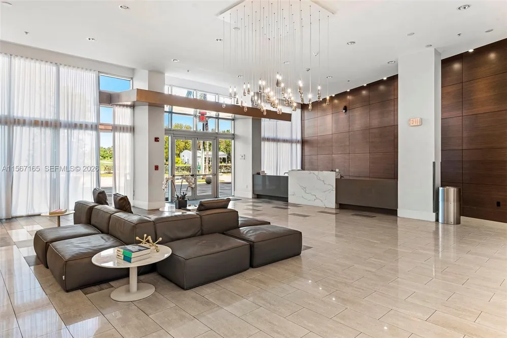 2001 Meridian Ave #517 Miami Beach, FL 33139