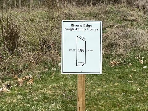 3373 Rivers Edge Drive