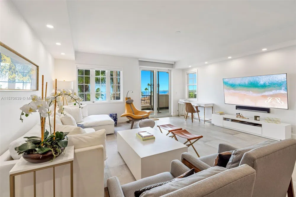 19144 Fisher Island Dr #19144 Miami Beach, FL 33109