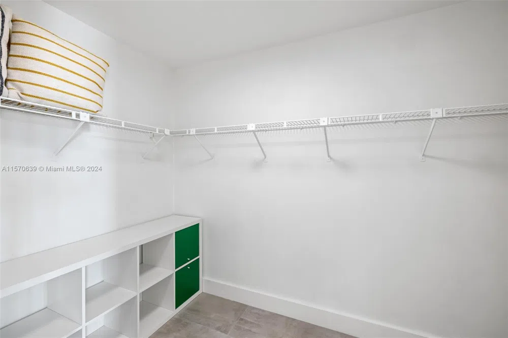 19144 Fisher Island Dr #19144 Miami Beach, FL 33109