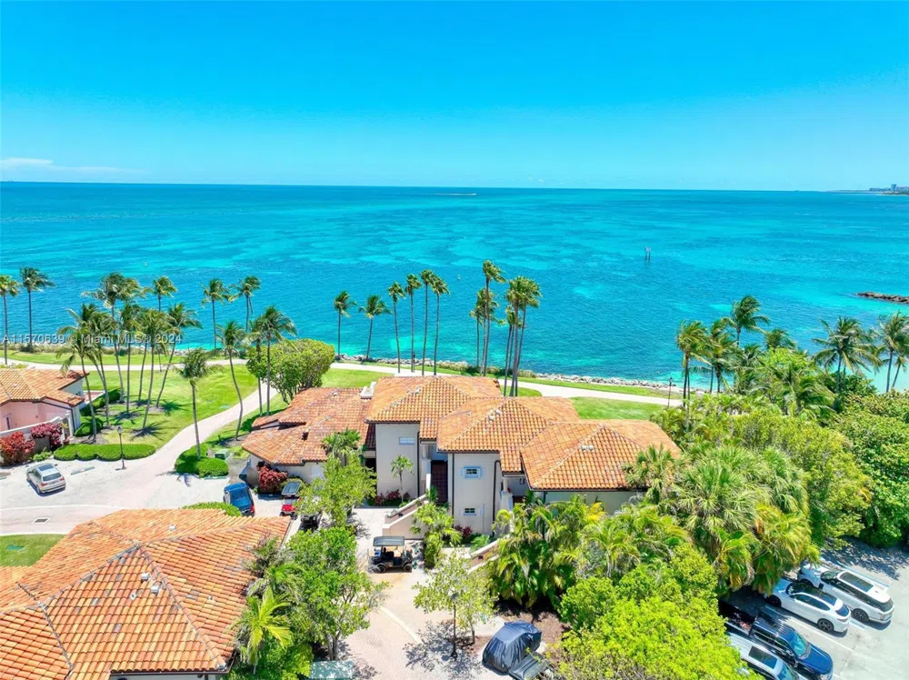 19144 Fisher Island Dr #19144 Miami Beach, FL 33109
