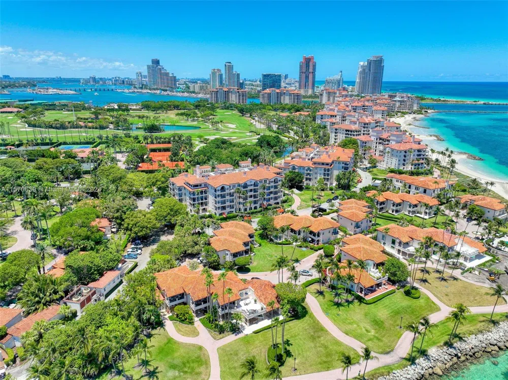 19144 Fisher Island Dr #19144 Miami Beach, FL 33109