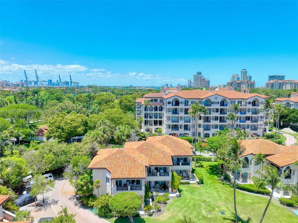 19144 Fisher Island Dr #19144 Miami Beach, FL 33109