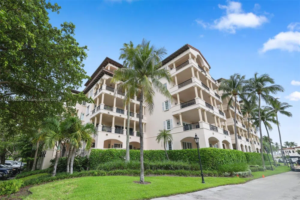 19144 Fisher Island Dr #19144 Miami Beach, FL 33109