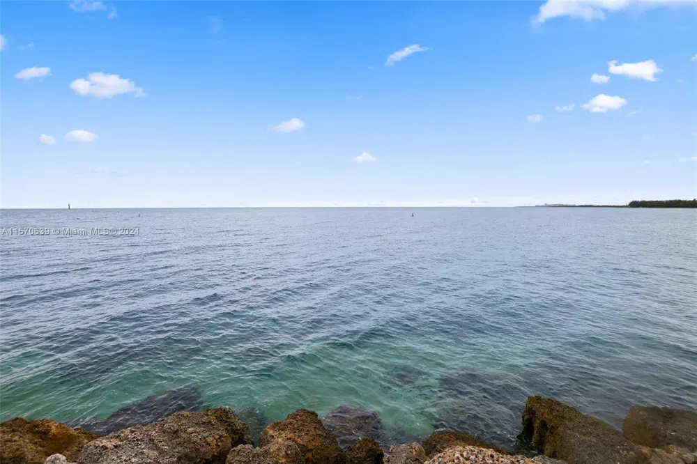 19144 Fisher Island Dr #19144 Miami Beach, FL 33109