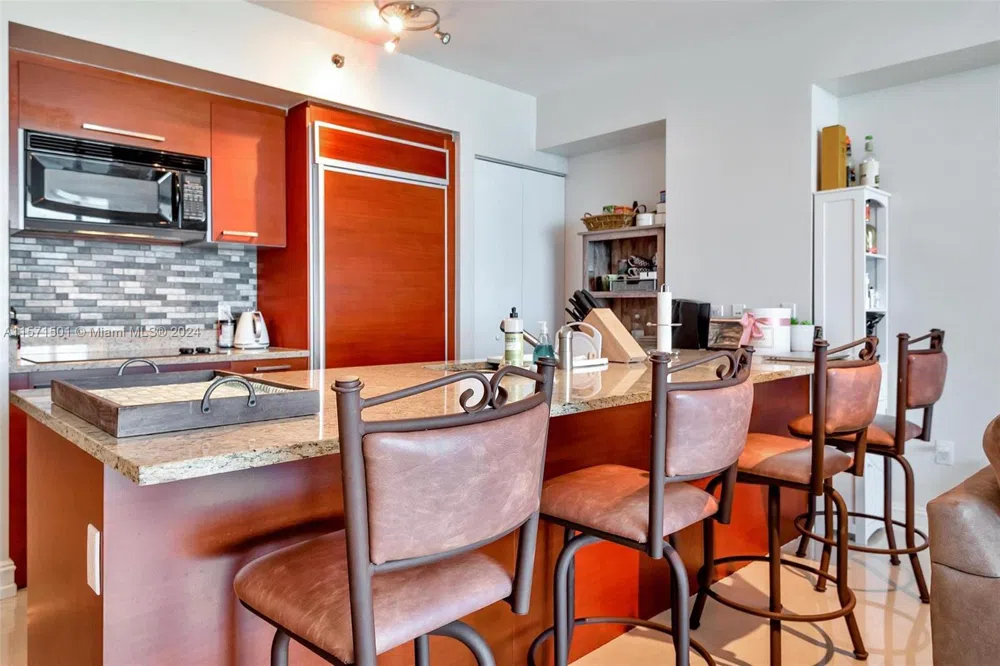 1830 S Ocean Dr #4709 Hallandale Beach, FL 33009