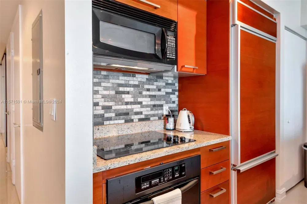 1830 S Ocean Dr #4709 Hallandale Beach, FL 33009