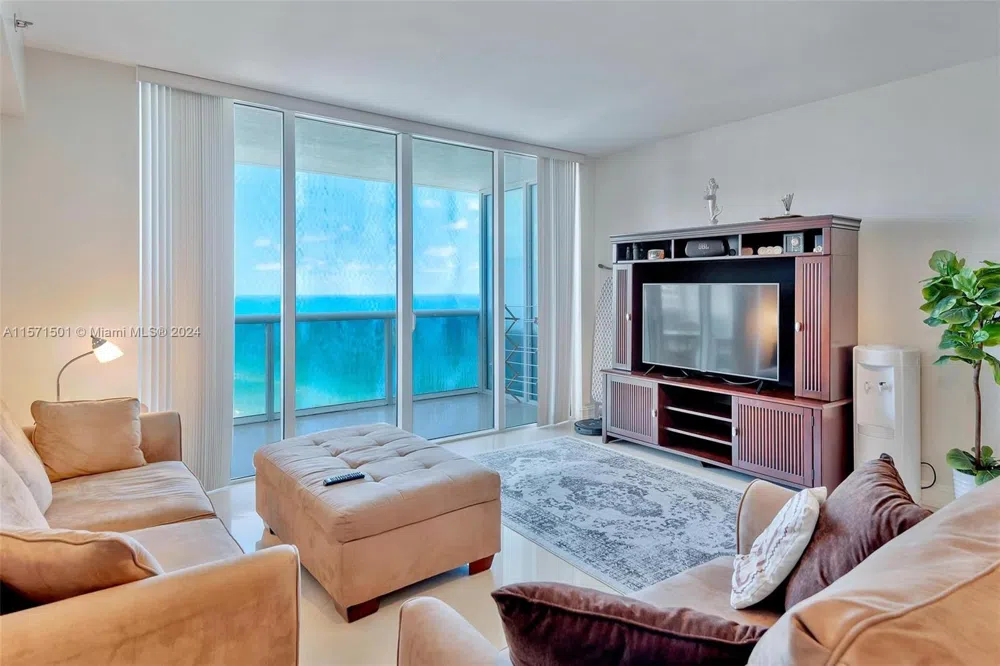 1830 S Ocean Dr #4709 Hallandale Beach, FL 33009