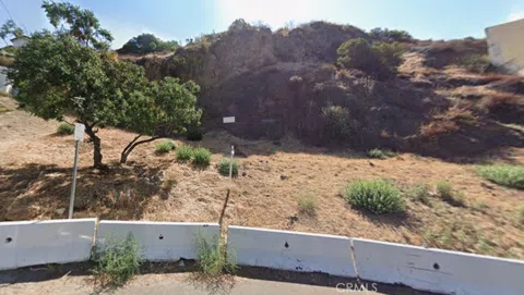 2354 Holly Drive