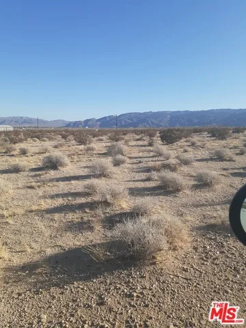 Cove View Twentynine Palms, CA 92277