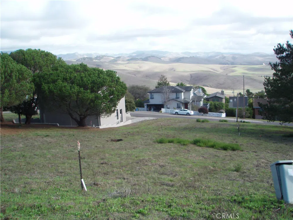 Pineridge Drive Cambria, CA 93428