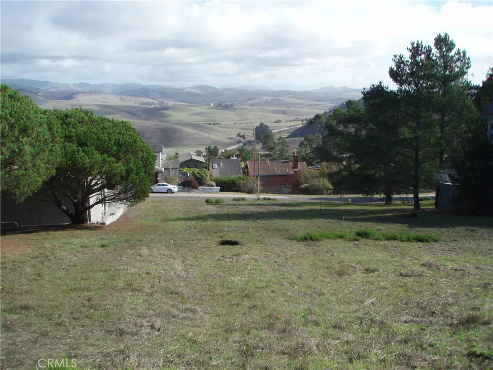 Pineridge Drive Cambria, CA 93428