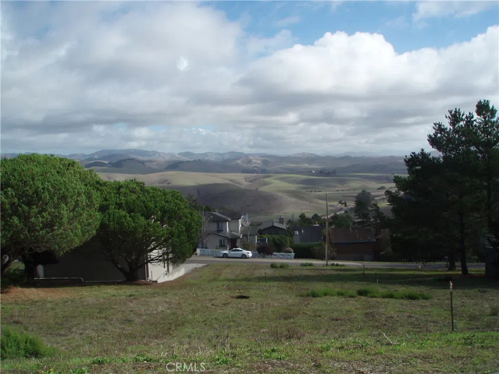Pineridge Drive Cambria, CA 93428