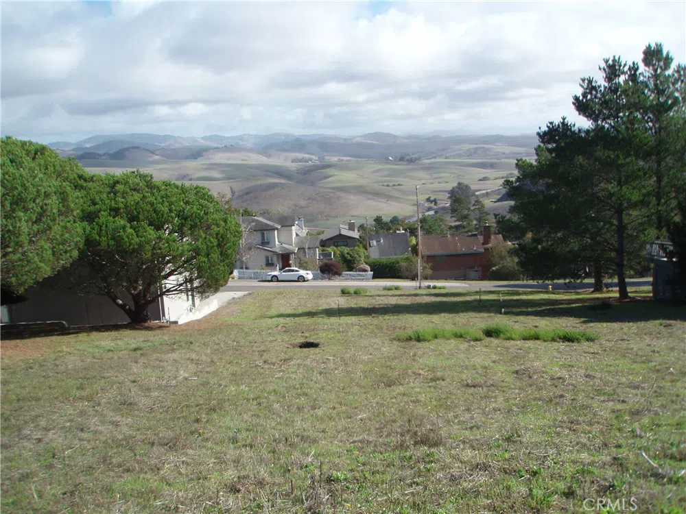 Pineridge Drive Cambria, CA 93428