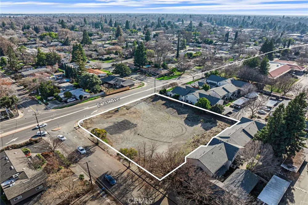 996 E 1st Avenue Chico, CA 95926
