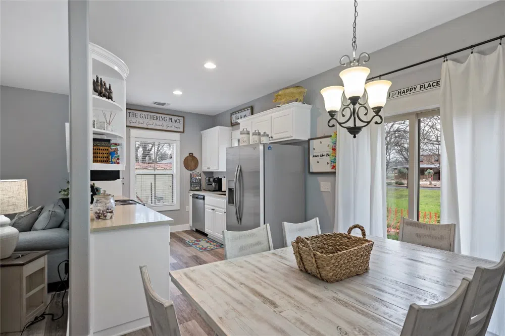 113 W Creek Street Fredericksburg, TX 78624