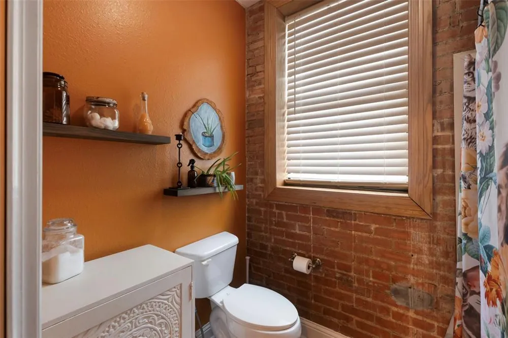 110 W Main Street Cumby, TX 75433