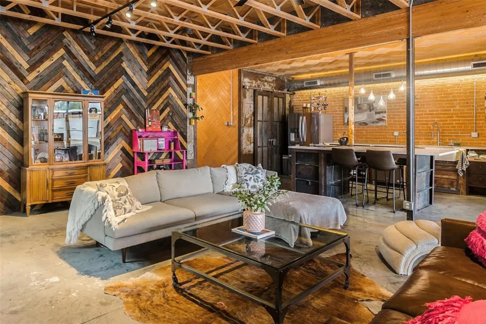 110 W Main Street Cumby, TX 75433