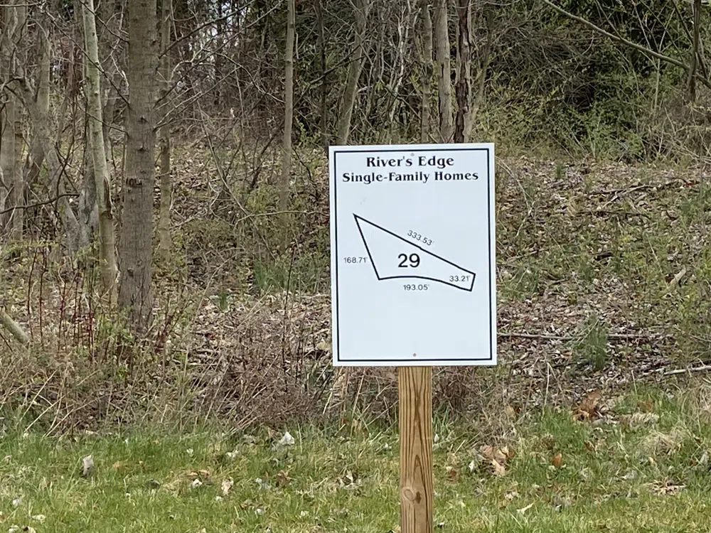 3389 Rivers Edge Drive St. Joseph, MI 49085
