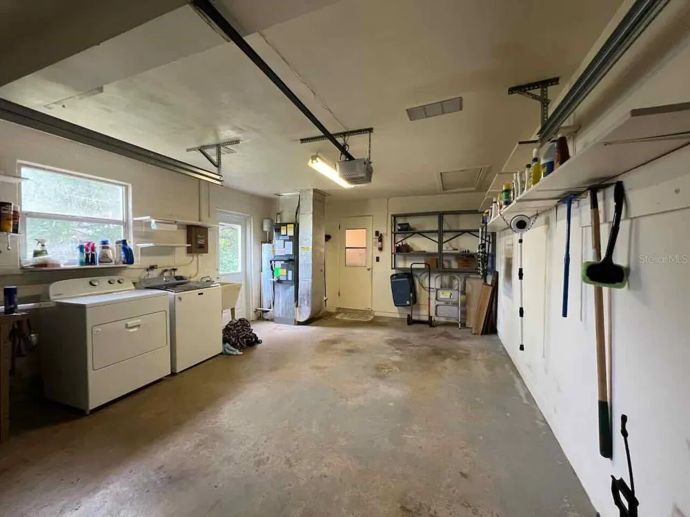 535 S PENINSULA AVENUE New Smyrna Beach, FL 32169