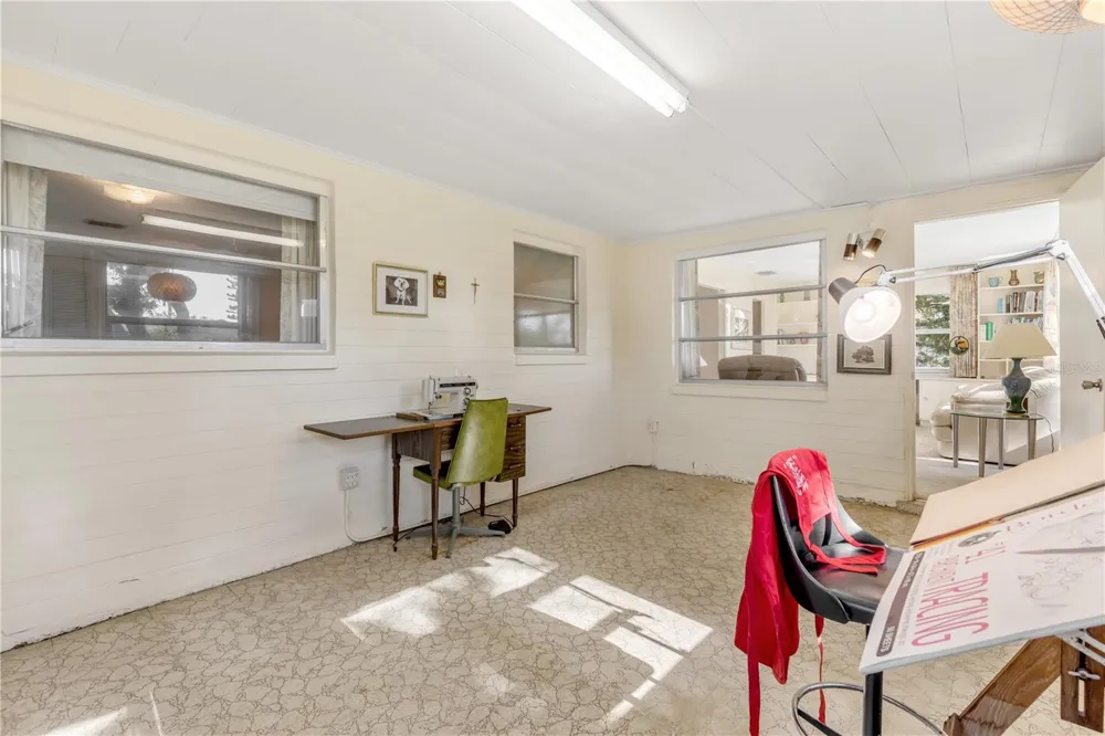 535 S PENINSULA AVENUE New Smyrna Beach, FL 32169