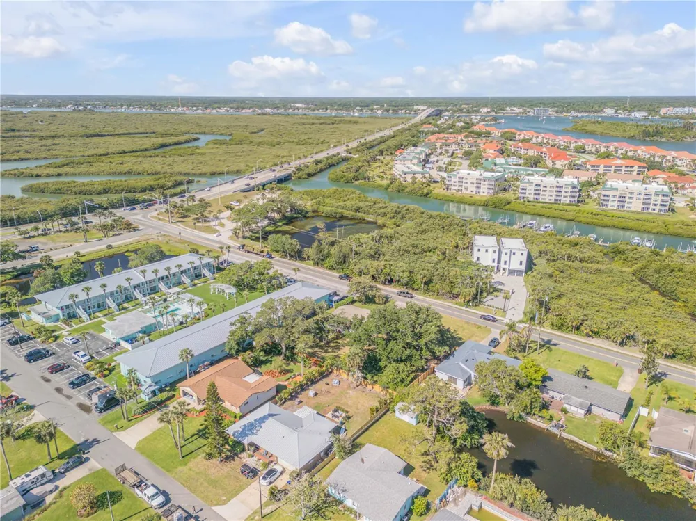 535 S PENINSULA AVENUE New Smyrna Beach, FL 32169