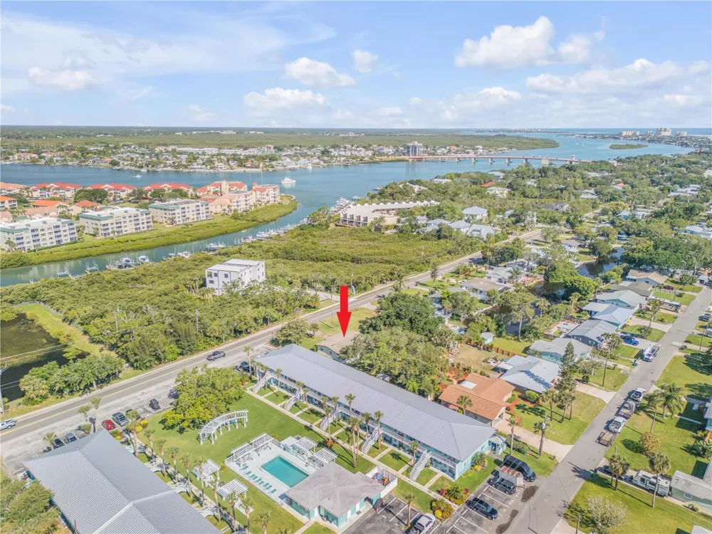 535 S PENINSULA AVENUE New Smyrna Beach, FL 32169