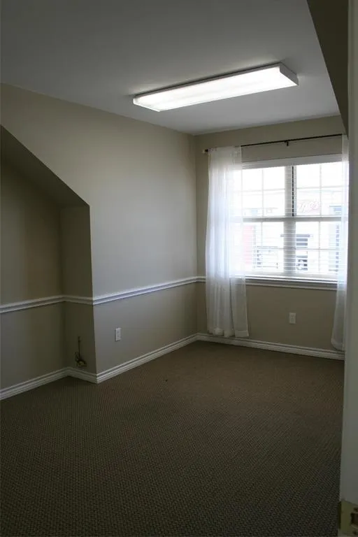 1601 W Henderson Cleburne, TX 76033