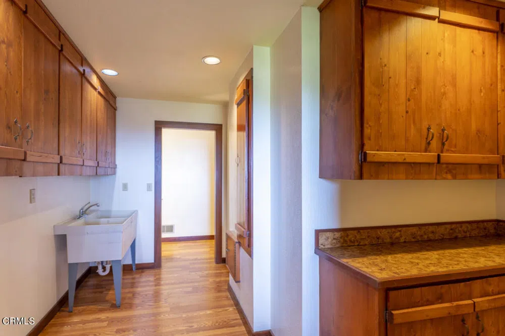 33451 Little Valley Road Fort Bragg, CA 95437
