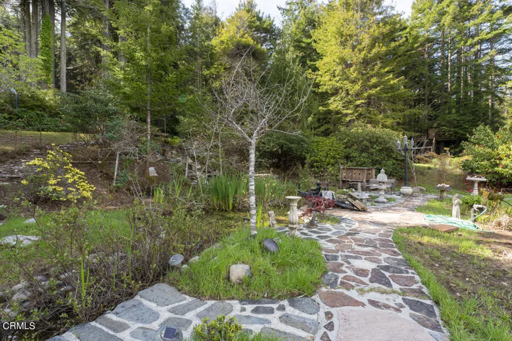33451 Little Valley Road Fort Bragg, CA 95437
