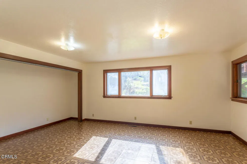 33451 Little Valley Road Fort Bragg, CA 95437