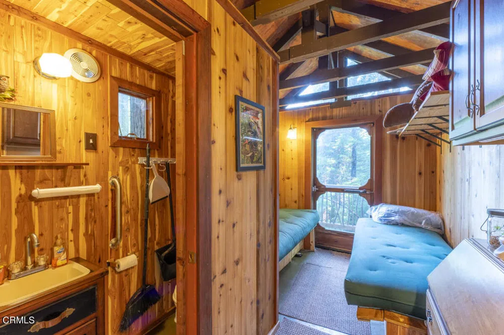 33451 Little Valley Road Fort Bragg, CA 95437
