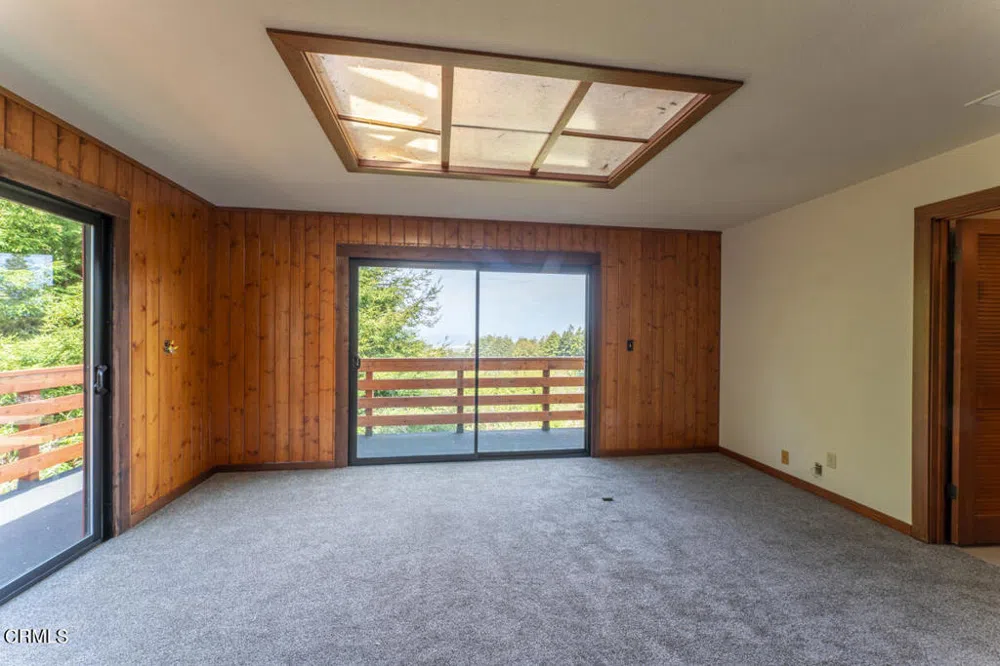 33451 Little Valley Road Fort Bragg, CA 95437