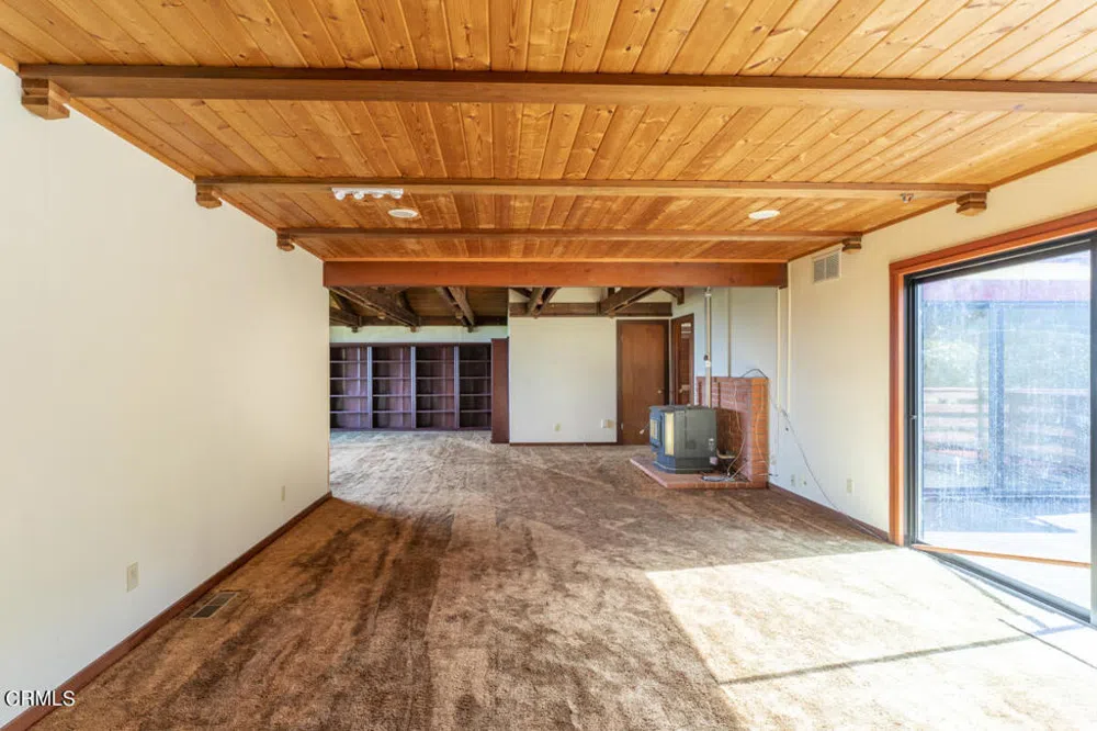 33451 Little Valley Road Fort Bragg, CA 95437