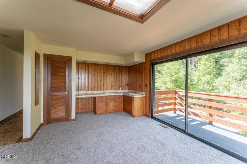 33451 Little Valley Road Fort Bragg, CA 95437