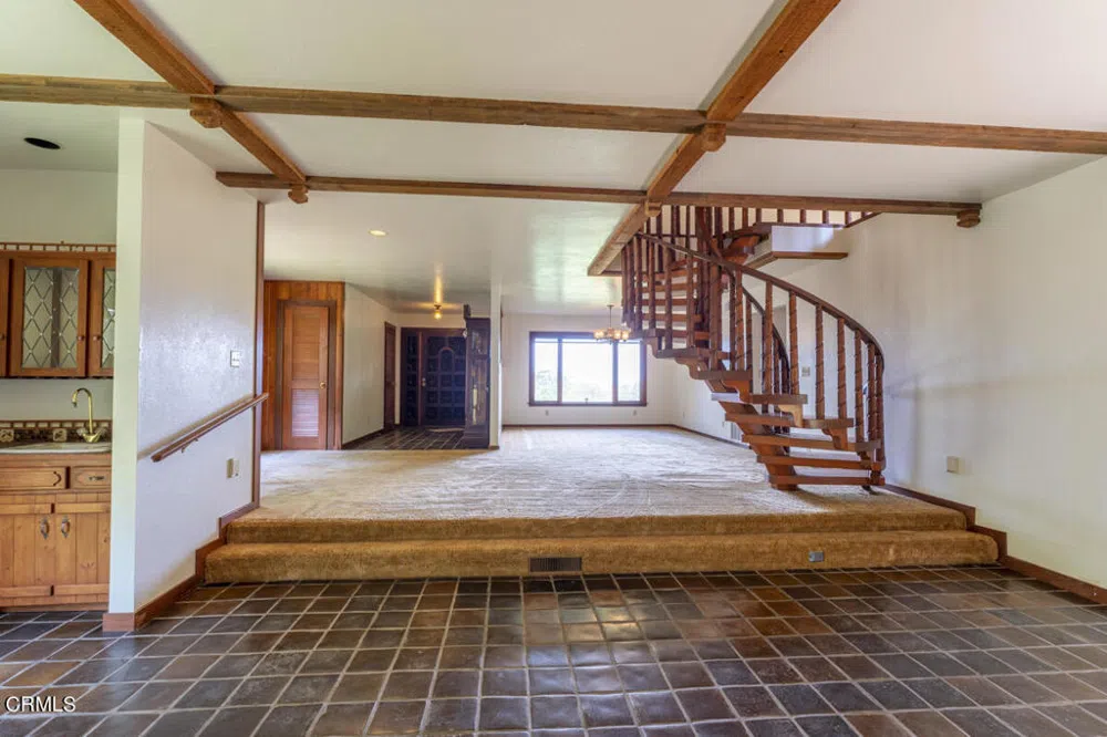 33451 Little Valley Road Fort Bragg, CA 95437