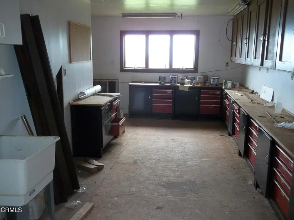 33451 Little Valley Road Fort Bragg, CA 95437