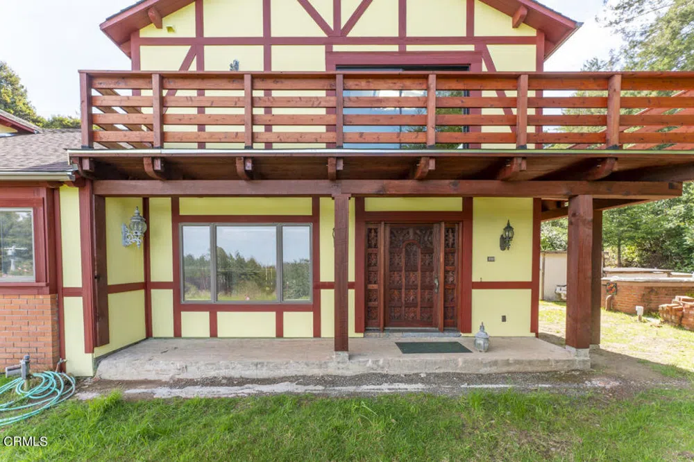 33451 Little Valley Road Fort Bragg, CA 95437